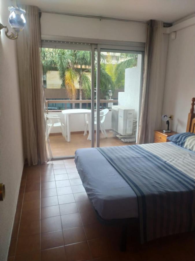 Llum Salou Apartment Bagian luar foto